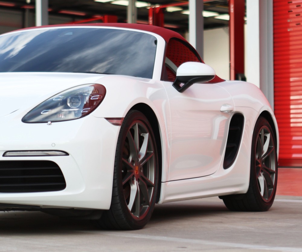 Porsche 718 Boxster 