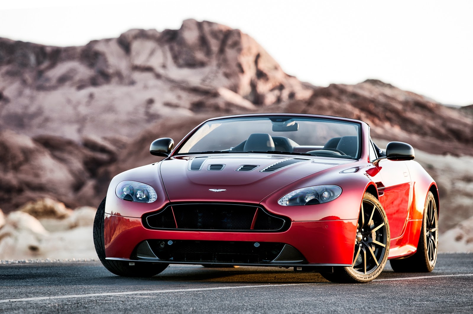 Aston Martin Vantage