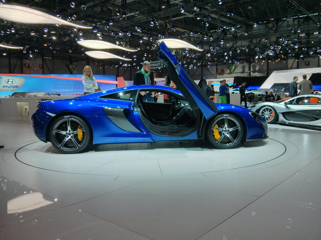 McLaren 650S